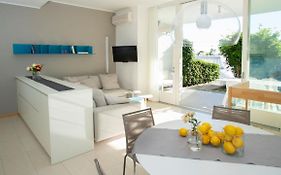 Marina Uno View Apartment