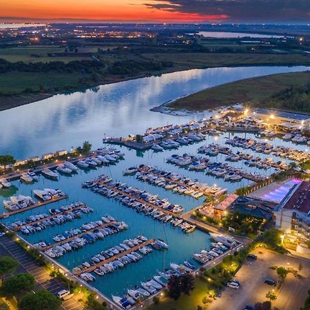 Marina Uno View Apartment Lignano Sabbiadoro Zewnętrze zdjęcie